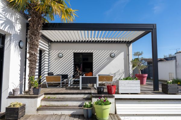 Metal Shade Installation in Albany